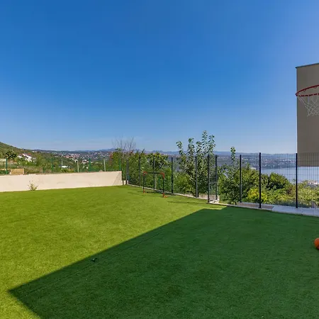 Villa Anna By Interhome Opatija