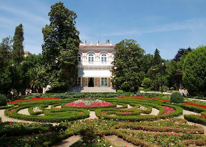 Anna By Interhome * Opatija