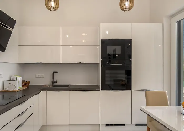 Vila Anna By Interhome Opatija